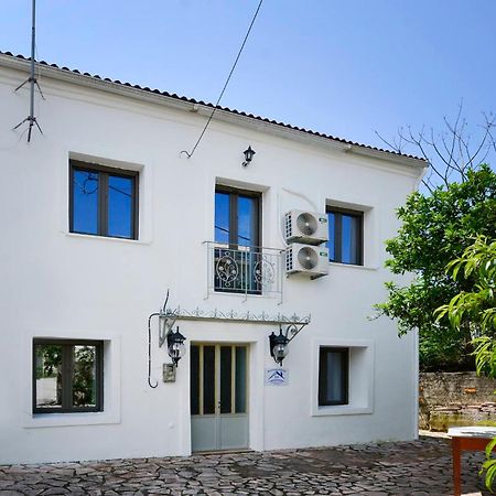 Dragotiná Balukas Houseヴィラ 部屋 写真
